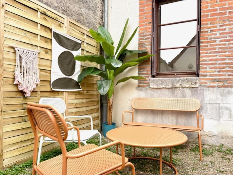 Le Nid Arrive Autonome Clim Wifi Linge Inclus Hébergement de vacances Romorantin-Lanthenay